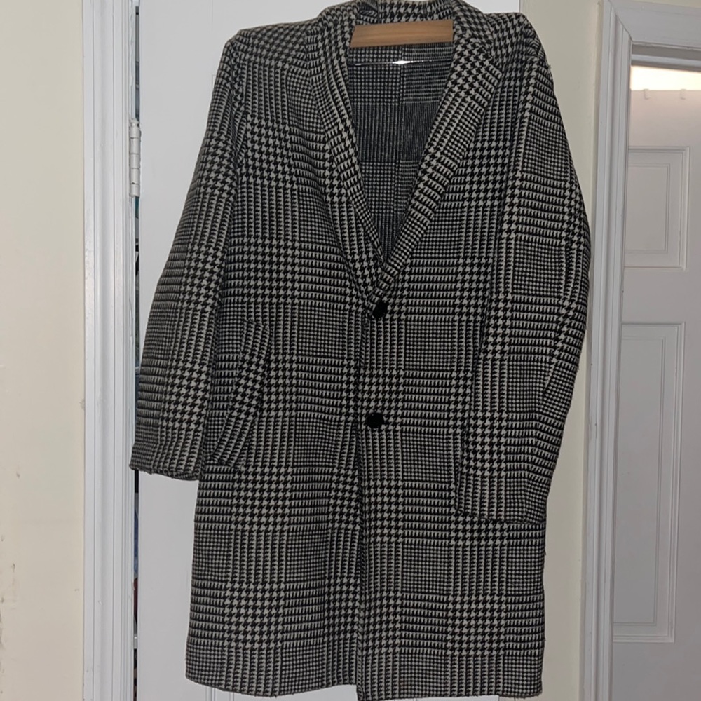 Zara XS houndstooth peacoat
